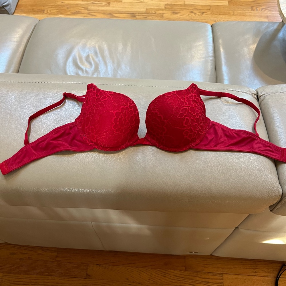 Red lace bra ambrielle 36a
